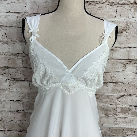 Jogé Nightgown White Mid Length Wedding Night Gown Tie Back Embroidered … - Picture 2 of 10
